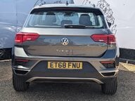 Volkswagen T-Roc SE TSI EVO DSG 8