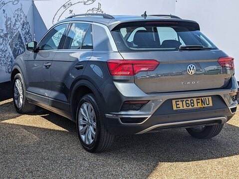 Volkswagen T-Roc SE TSI EVO DSG 7