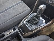 Volkswagen T-Roc SE TSI EVO DSG 26