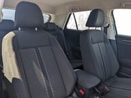 Volkswagen T-Roc SE TSI EVO DSG 12