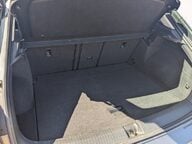 Volkswagen T-Roc SE TSI EVO DSG 27