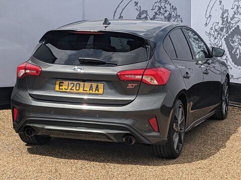 Ford Focus ST 9