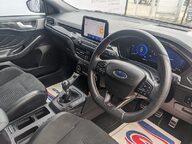 Ford Focus ST 12