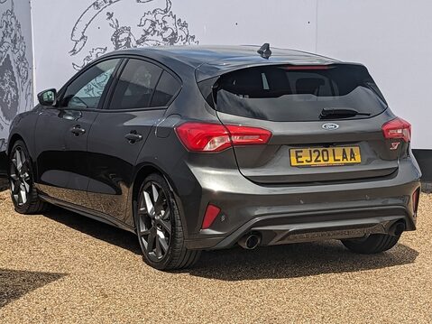 Ford Focus ST 7
