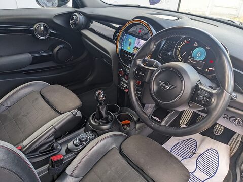 Mini Convertible COOPER SPORT 13
