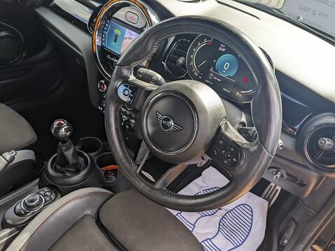 Mini Convertible COOPER SPORT 20