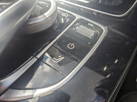 Mercedes-Benz E Class E 200 D AMG LINE 34
