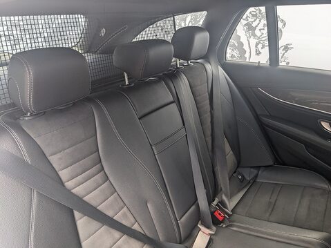 Mercedes-Benz E Class E 200 D AMG LINE 17