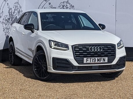 Audi Q2 TDI BLACK EDITION
