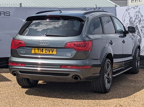Audi Q7 TDI QUATTRO S LINE PLUS 9