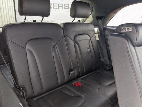 Audi Q7 TDI QUATTRO S LINE PLUS 17