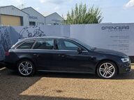 Audi A4 AVANT TDI S LINE START/STOP 10