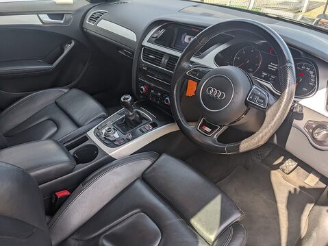 Audi A4 AVANT TDI S LINE START/STOP 12