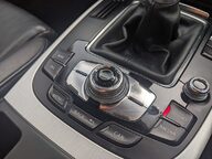 Audi A4 AVANT TDI S LINE START/STOP 26