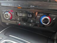 Audi A4 AVANT TDI S LINE START/STOP 32