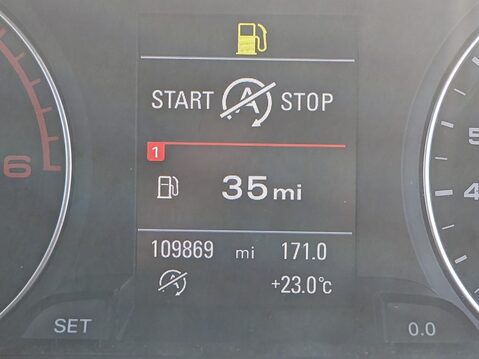 Audi A4 AVANT TDI S LINE START/STOP 36