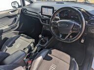 Ford Fiesta ST-LINE X 13