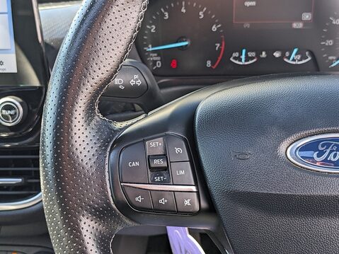 Ford Fiesta ST-LINE X 19