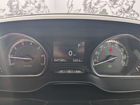 Peugeot 2008 PURETECH S/S GT LINE 33