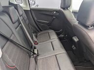 Peugeot 2008 PURETECH S/S GT LINE 32