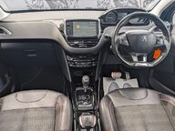 Peugeot 2008 PURETECH S/S GT LINE 22