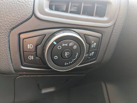 Ford Focus ST-LINE 30