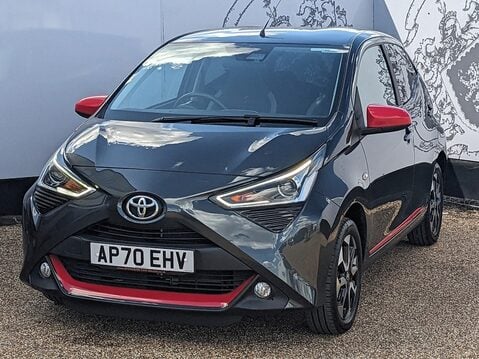 Toyota Aygo VVT-I X-TREND TSS 2