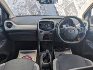 Toyota Aygo VVT-I X-TREND TSS 12