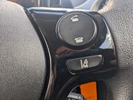 Toyota Aygo VVT-I X-TREND TSS 15