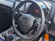 Toyota Aygo VVT-I X-TREND TSS 11
