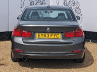BMW 3 Series 316D SPORT 8