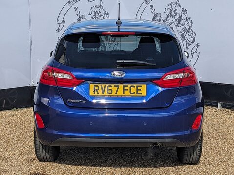Ford Fiesta TITANIUM 8