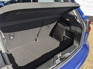 Ford Fiesta TITANIUM 32