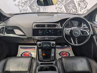 Jaguar I-Pace SE 16