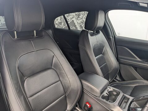 Jaguar I-Pace SE 13