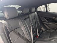 Jaguar I-Pace SE 18