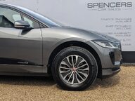 Jaguar I-Pace SE 11