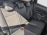 Ford Ecosport TITANIUM 26