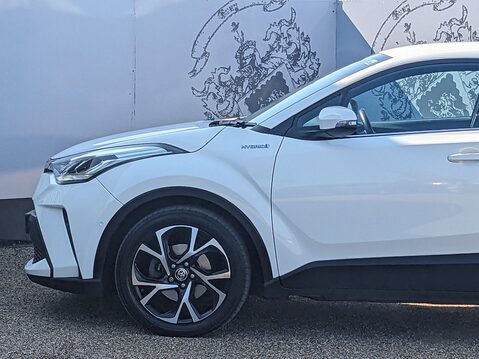 Toyota C-HR DESIGN 5