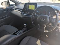 Toyota C-HR DESIGN 14