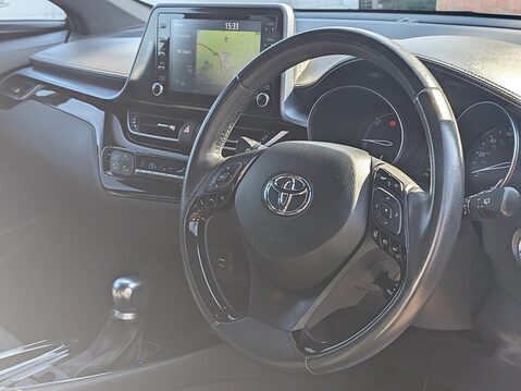Toyota C-HR DESIGN 20
