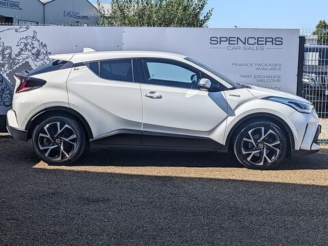 Toyota C-HR DESIGN 10