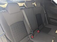 Toyota C-HR DESIGN 16