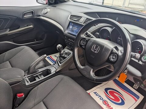 Honda Civic I-VTEC SPORT 12