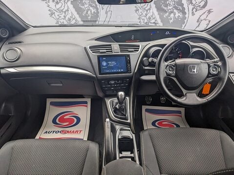 Honda Civic I-VTEC SPORT 16