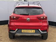 MG ZS EXCLUSIVE 8