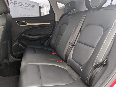 MG ZS EXCLUSIVE 28