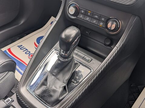 MG ZS EXCLUSIVE 27