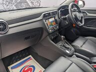 MG ZS EXCLUSIVE 22