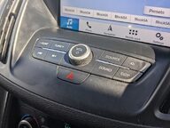 Ford Kuga TITANIUM EDITION 25